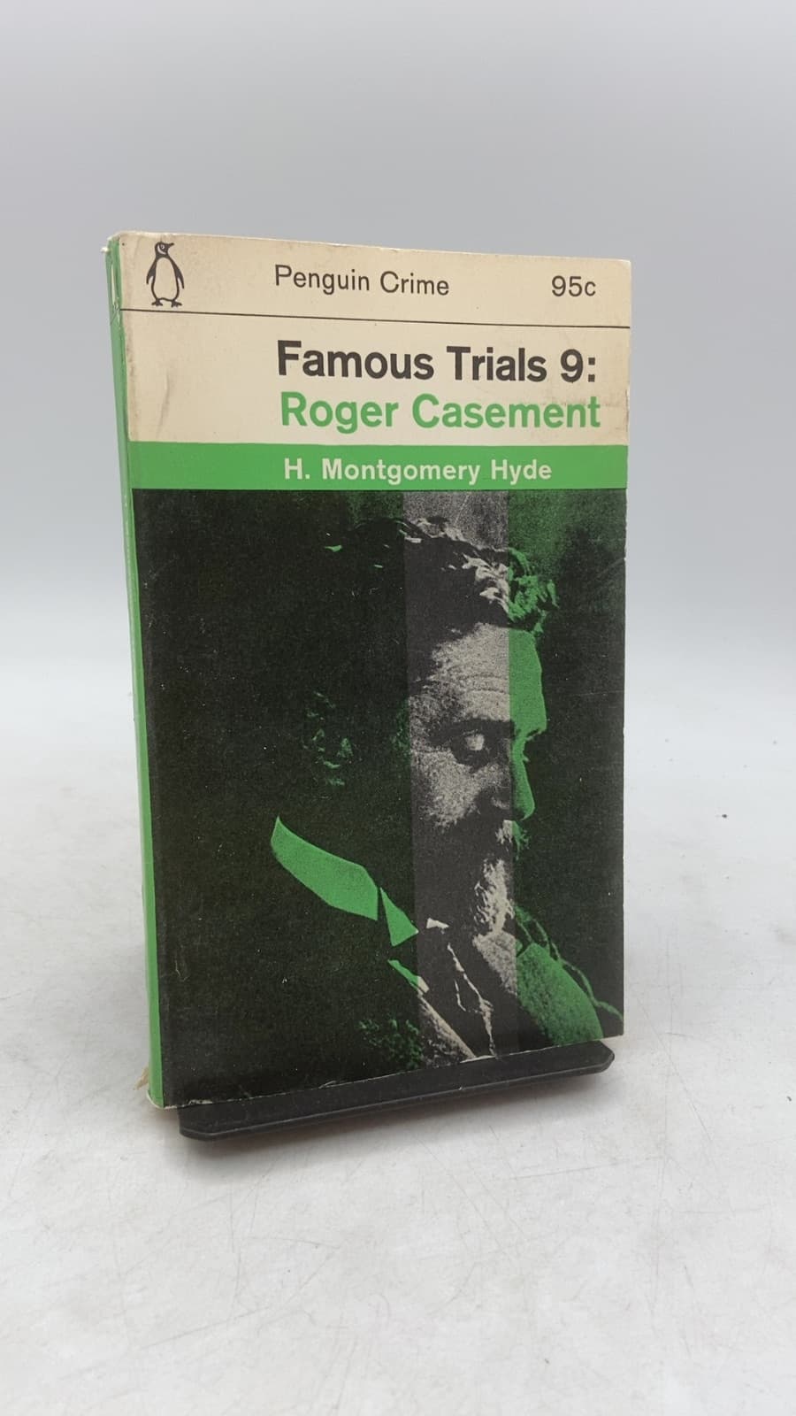 Famous Trials 9: Roger Casement by H. Montgomery Hyde - front cover