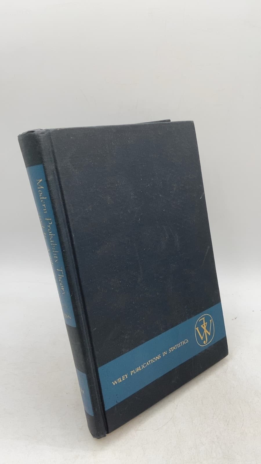 Modern Probability Theory and Its Applications by Emanuel Parzen - front cover