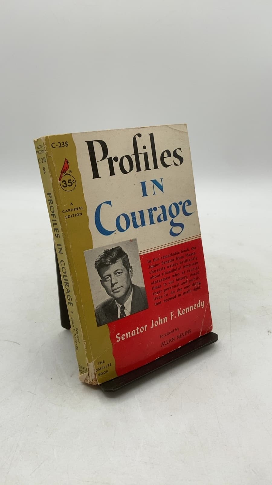 Profiles in Courage by John F. Kennedy - front cover