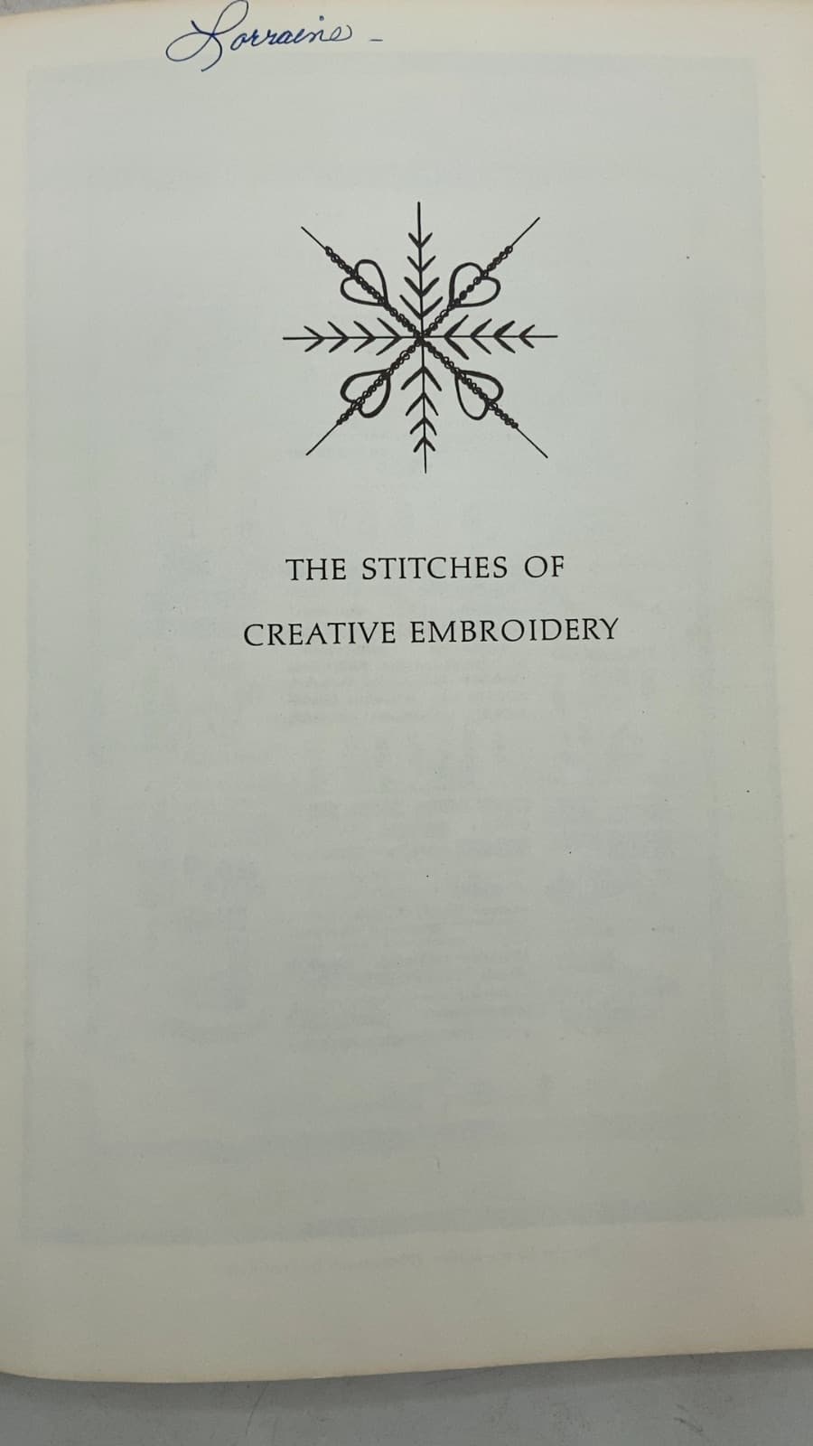THE Stitches OF Creative Embroidery by Jacqueline Enthoven - title page