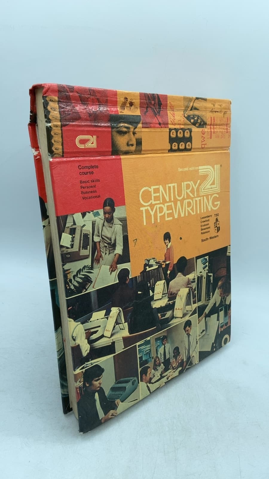 Century 21 Typewriting by D. D. Lessenberry, T. James Crawford, Lawrence W. Erickson, Lee R. Beaumont, Jerry W. Robinson - front cover