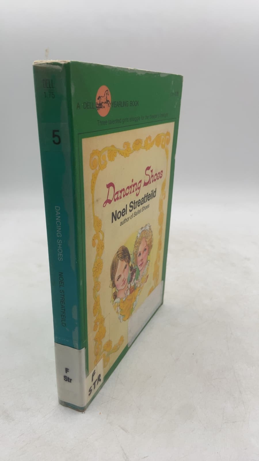 Dancing Shoes by Noel Streatfeild - front cover