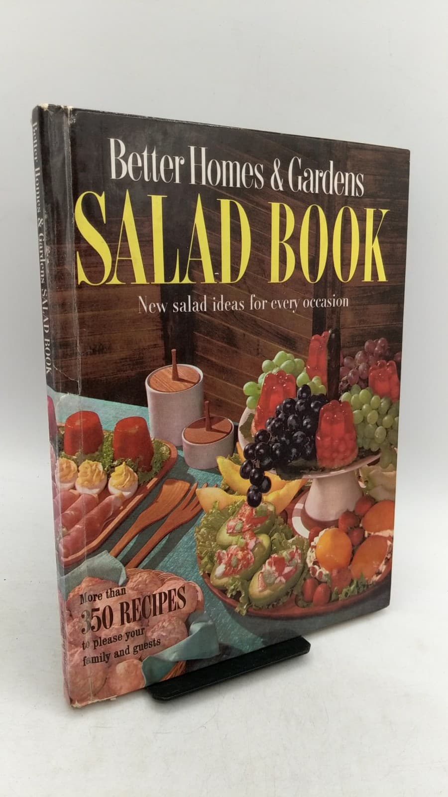 Better Homes & Gardens Salad Book by Editors of Better Homes and Gardens - front cover