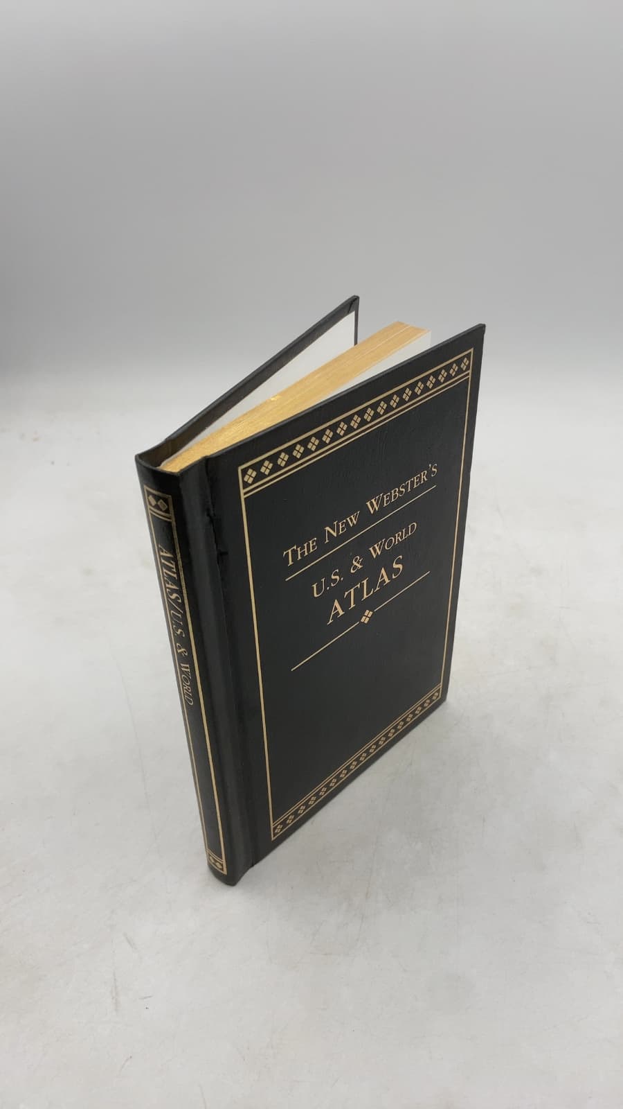 The New Webster's U.S. & World Atlas / Rand McNally Pocket Road Atlas - front cover