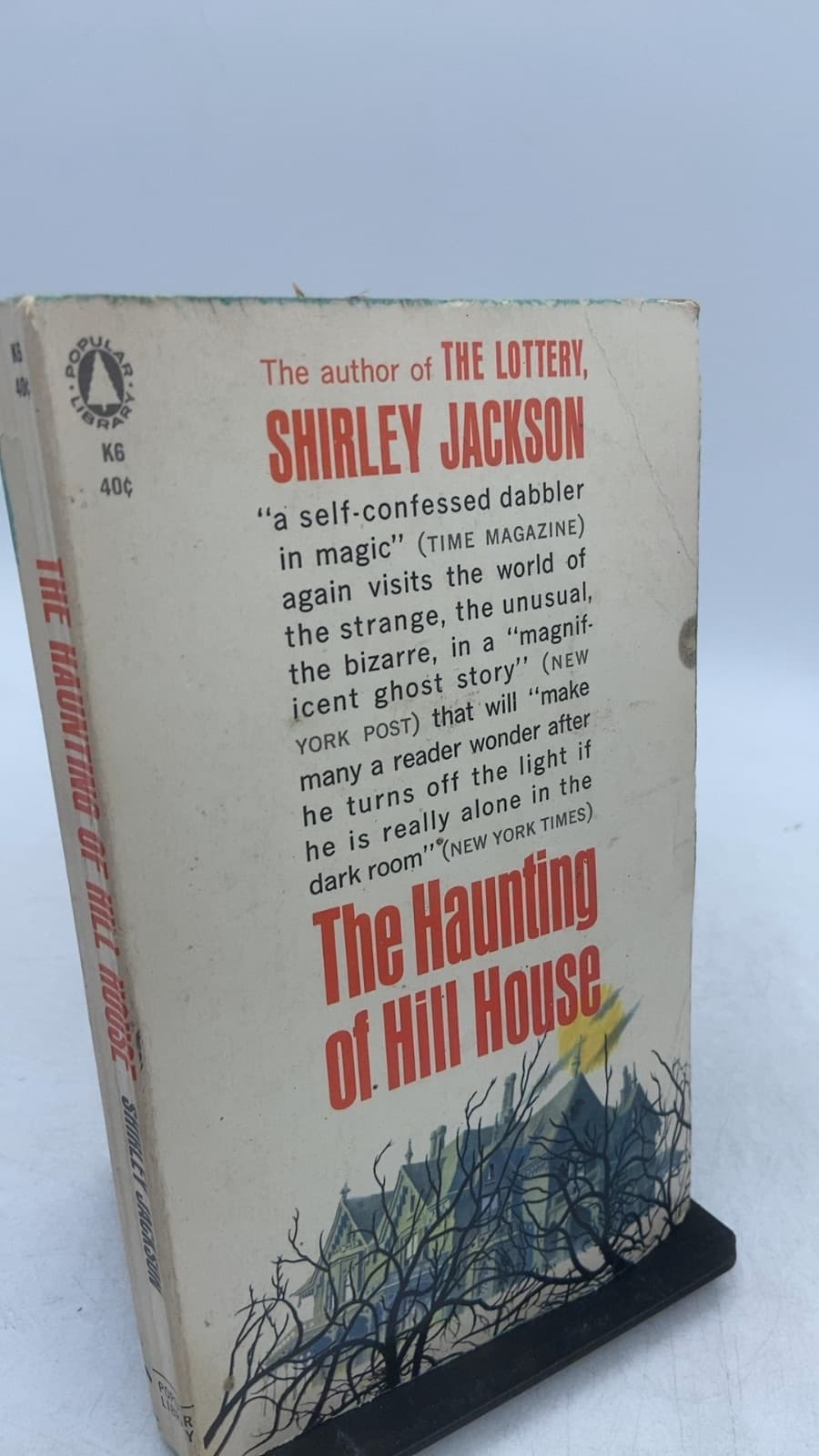 The Haunting of Hill House by Shirley Jackson - front cover