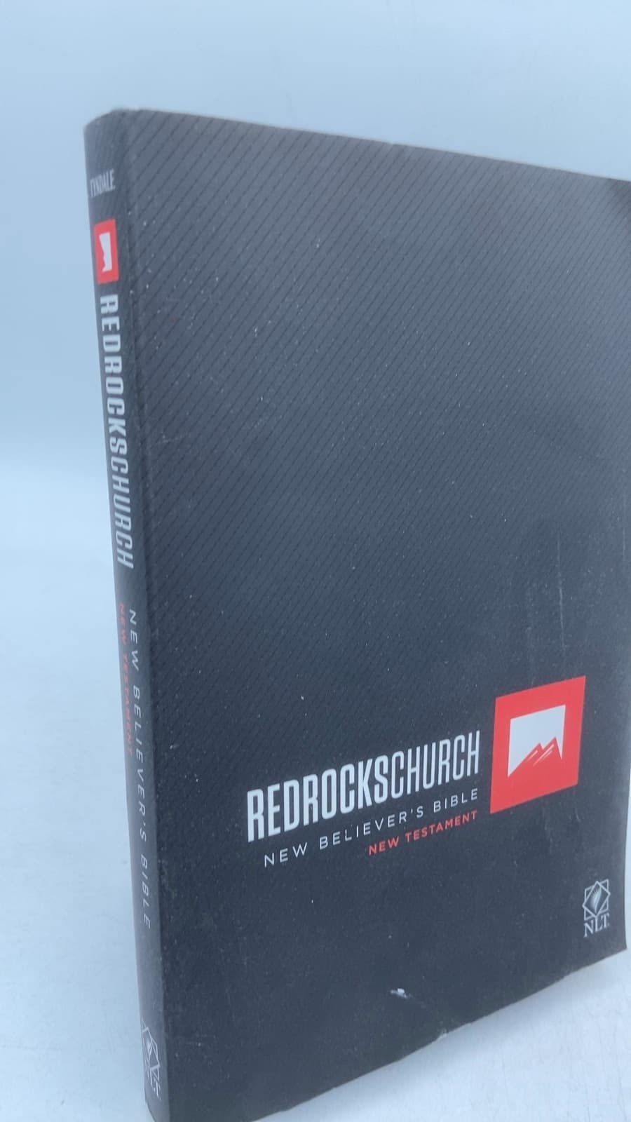 New Believer's Bible New Testament by Greg Laurie, General Editor - front cover