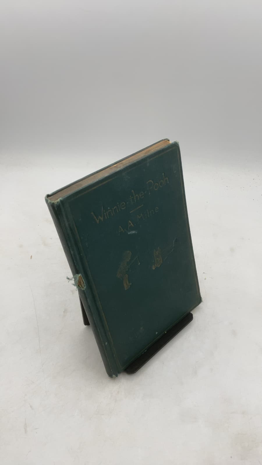 Winnie-the-Pooh by A. A. Milne - front cover