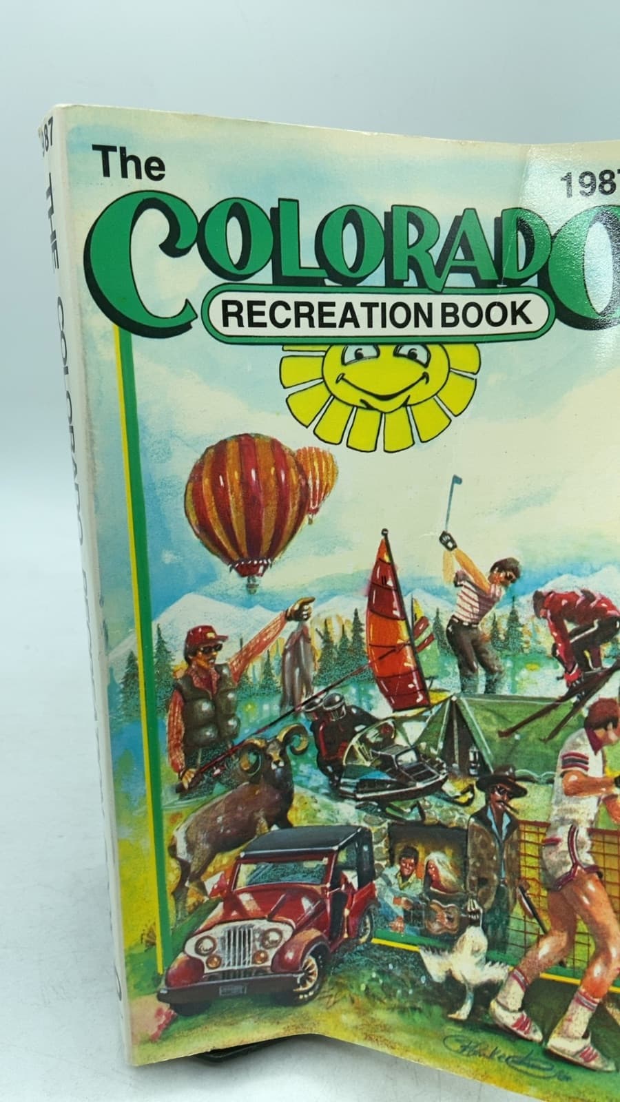 The Colorado Recreation Book: Featuring Colorado Vacations by Jeanne and Mike Davidson - front cover