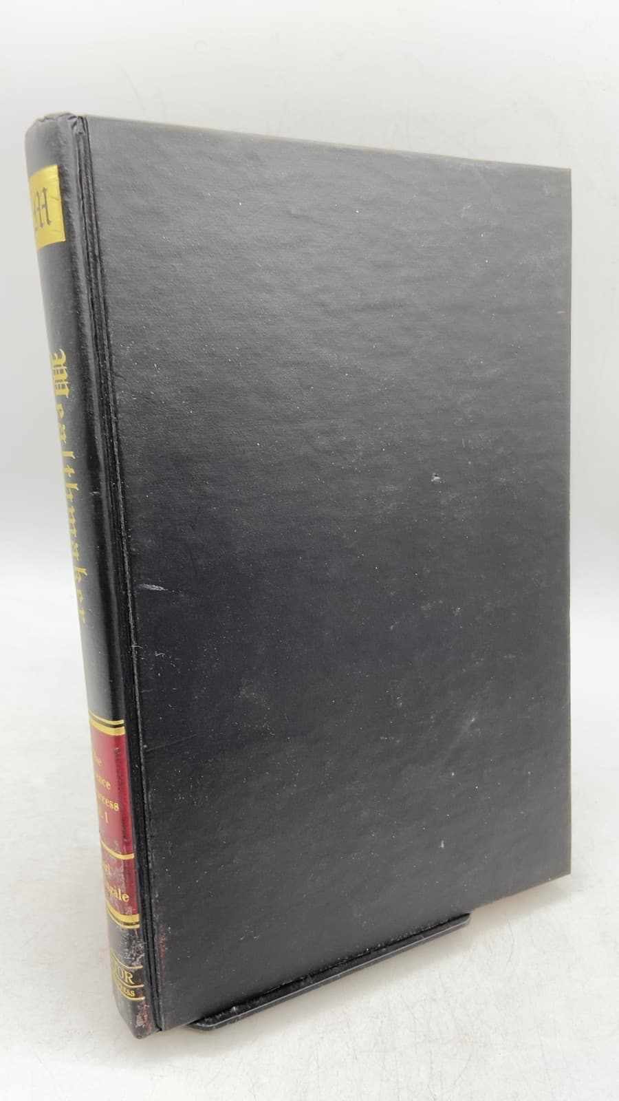 The Essence of Success: 163 Life Lessons from the Dean of Self-Development by Earl Nightingale - front cover