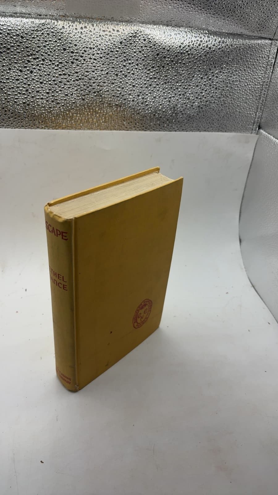 Escape by Ethel Vance - front cover