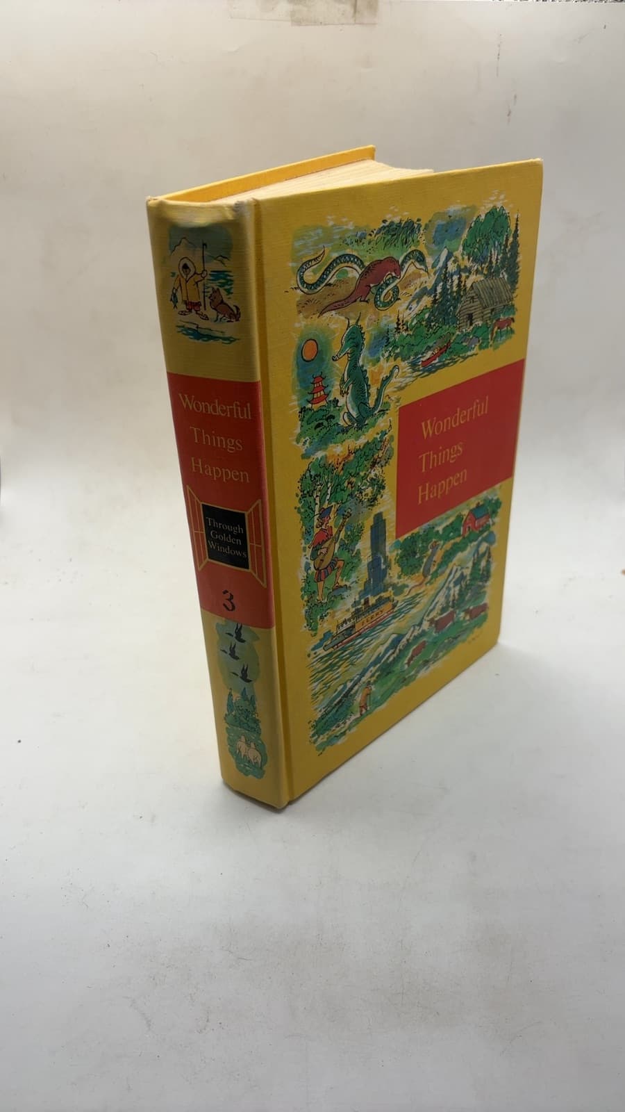 Wonderful Things Happen by Edited by Nora Beust, Phyllis Fenner, Bernice E. Leary, Mary Katharine Reely, Dora V. Smith - front cover