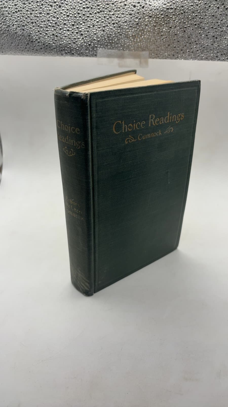Choice Readings for Public and Private Entertainments and for the Use of Schools, Colleges and Public Readers with Elocutionary Advice by Robert McLean Cumnock - front cover