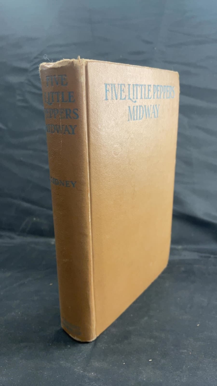 Five Little Peppers Midway by Margaret Sidney - front cover