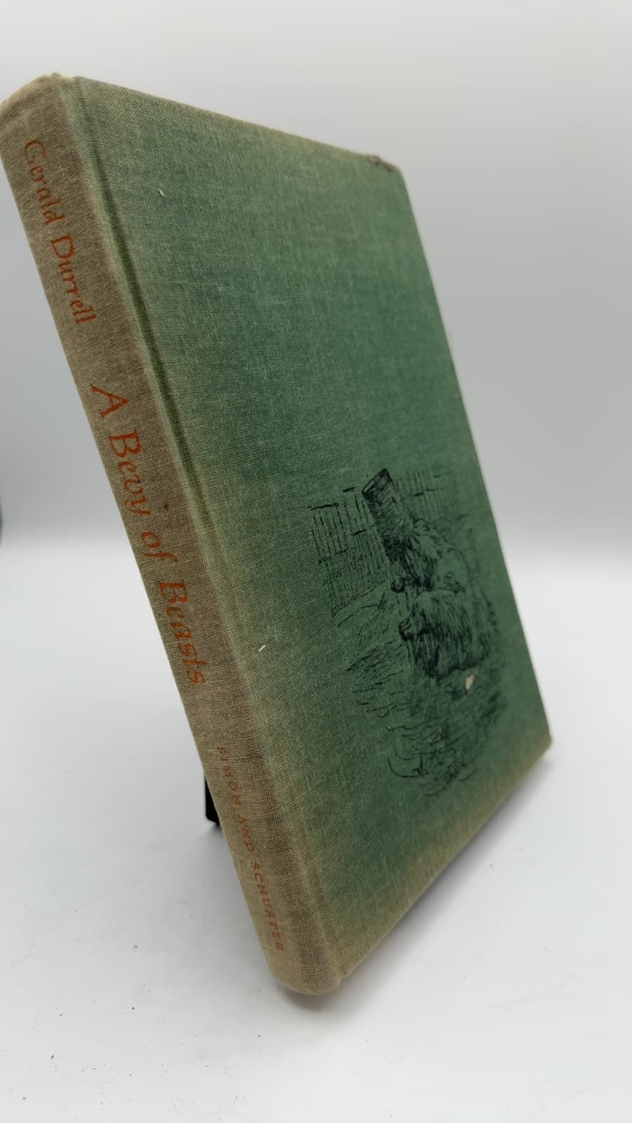 A Bevy of Beasts by Gerald Durrell - front cover