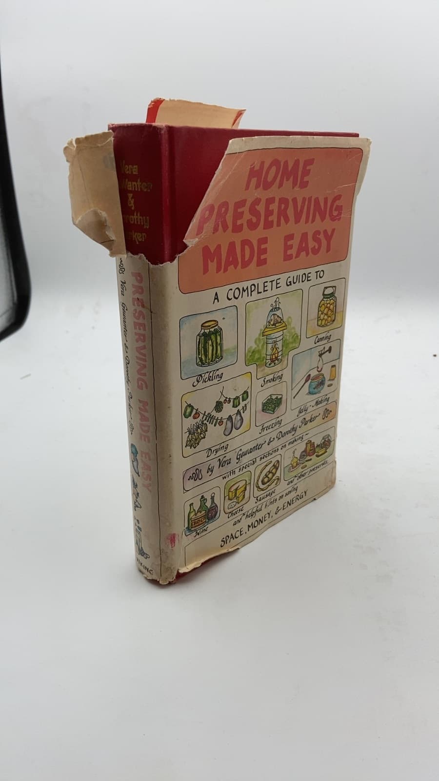 Home Preserving Made Easy by Vera Gewanter & Dorothy Parker - front cover