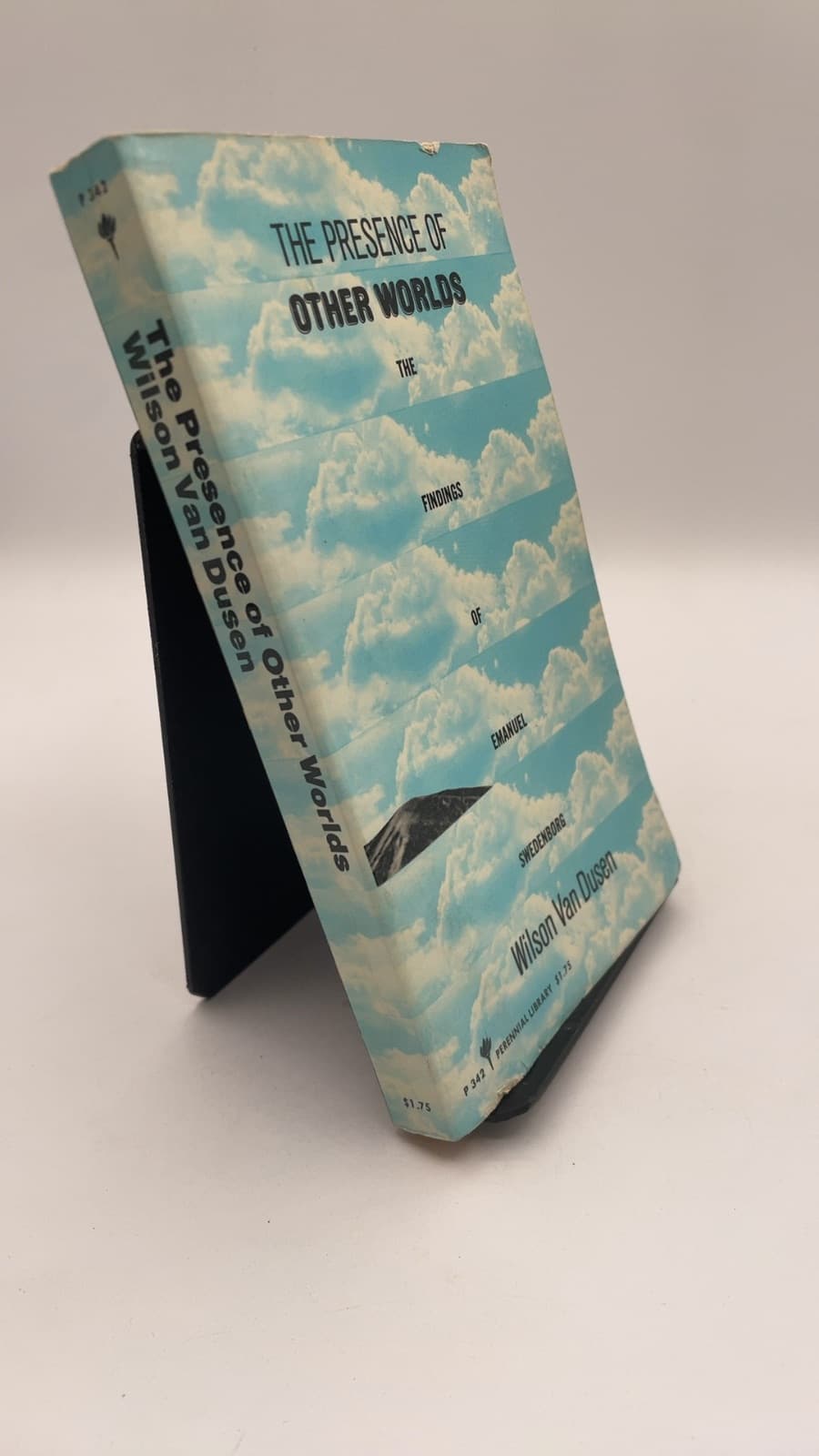 The Presence of Other Worlds: The Psychological/Spiritual Findings of Emanuel Swedenborg by Wilson Van Dusen - front cover