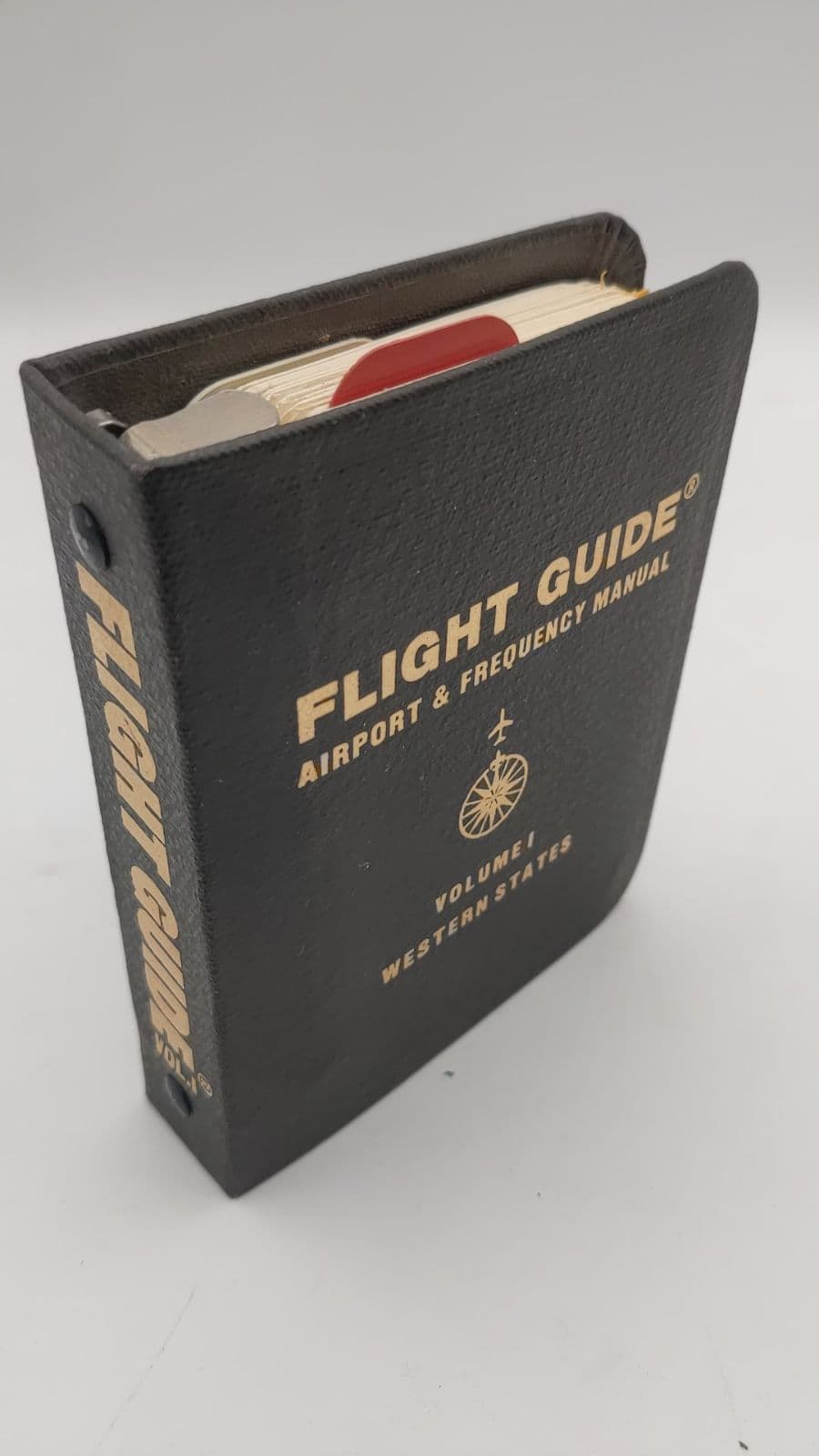 Flight Guide Airport AND Frequency Manual Vol 1 Wes... by Monty Navarre - front cover