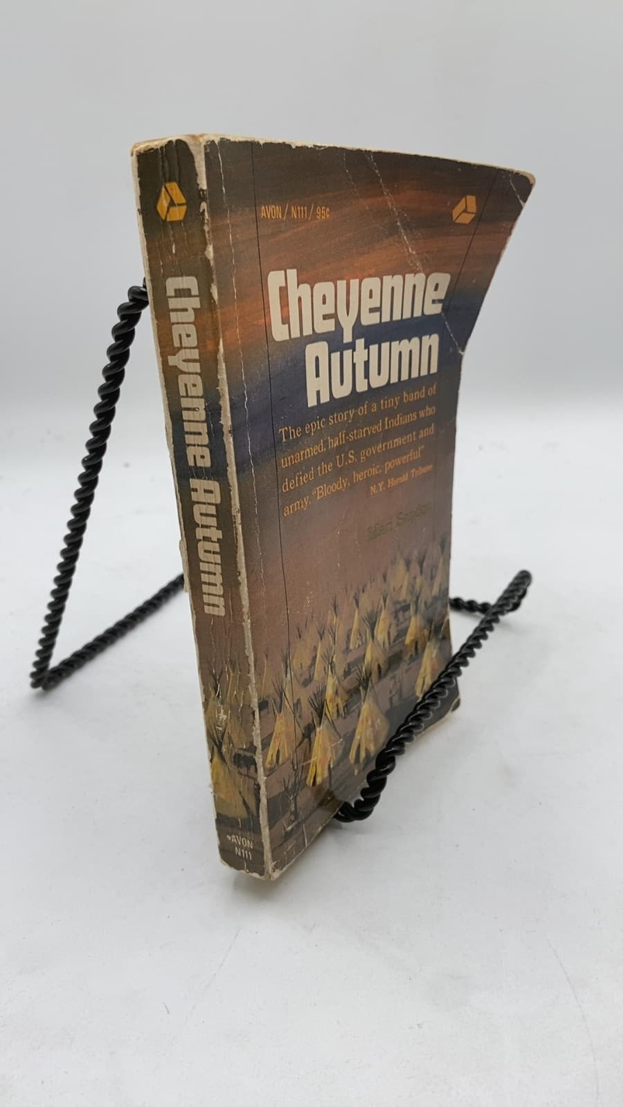Cheyenne Autumn by Mari Sandoz - front cover