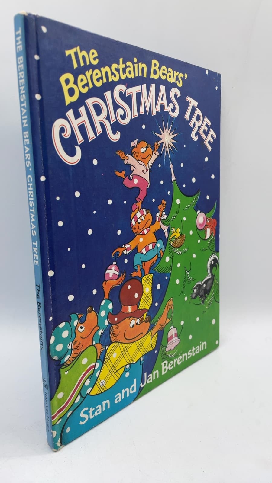 The Berenstain Bears' Christmas Tree by Stan and Jan Berenstain - front cover