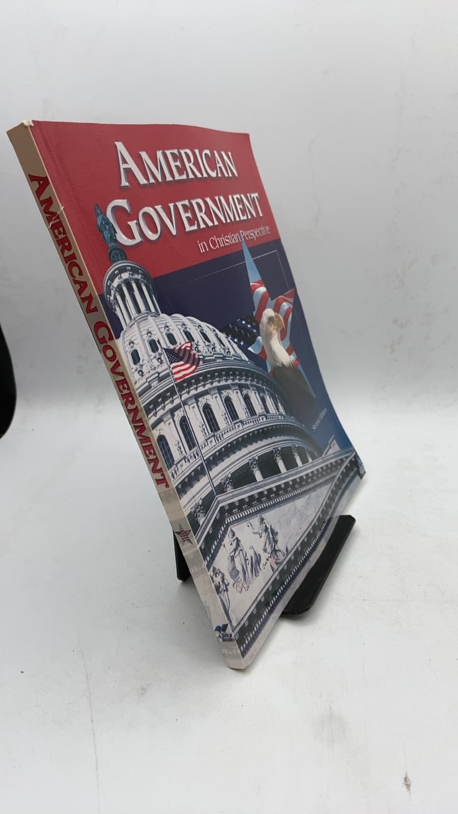 American Government in Christian Perspective by William R. Bowen, George T. Thompson, Michael R. Lowman, George C. Cochran - front cover