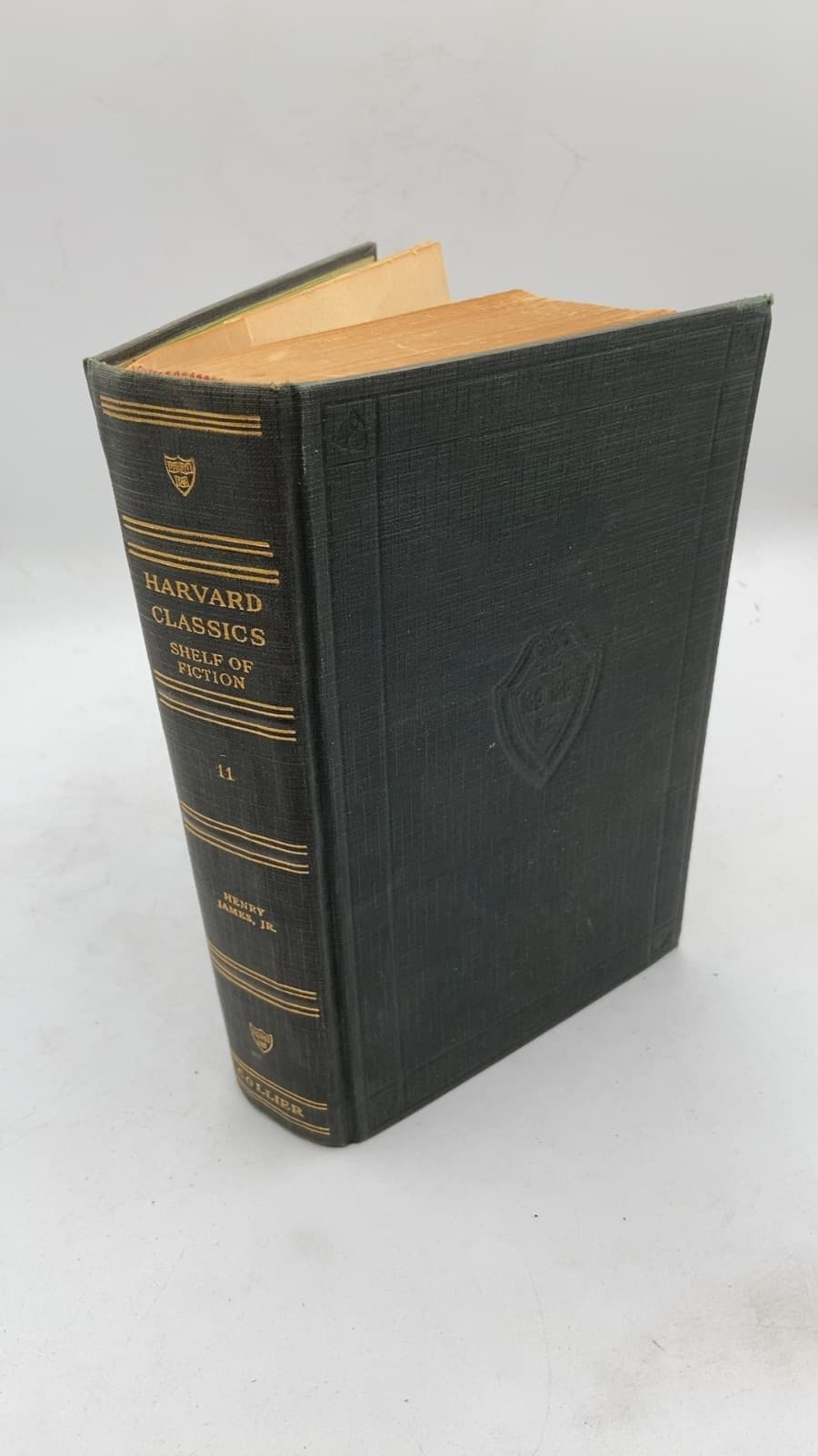 The Portrait of a Lady by Henry James Jr - front cover