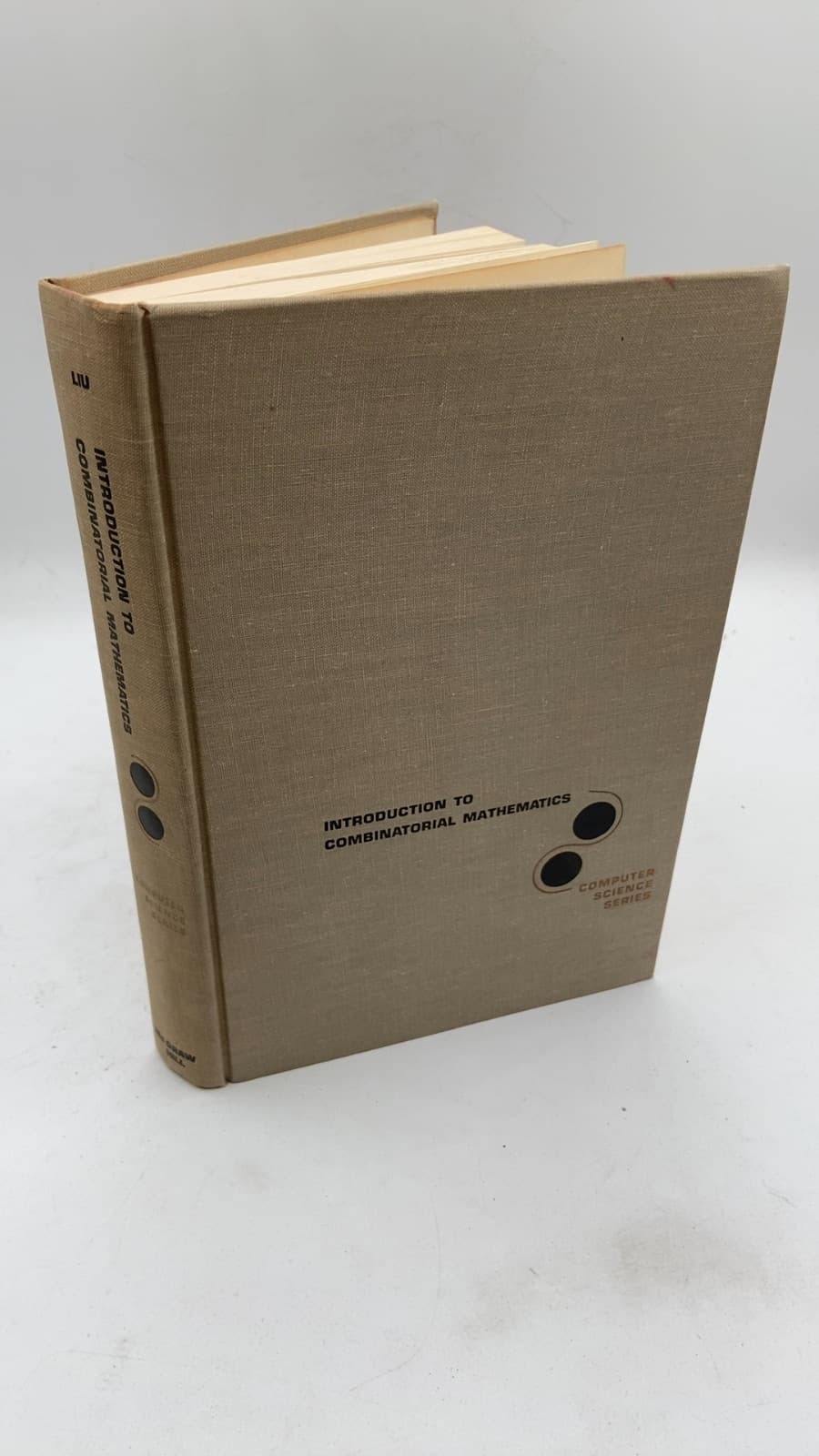 Introduction to Combinatorial Mathematics by C. L. Liu - front cover
