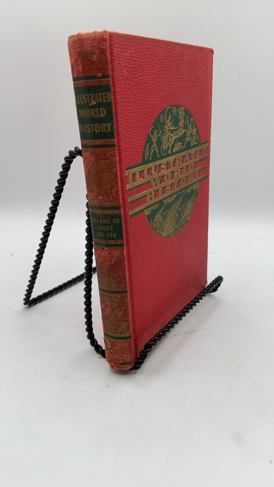 The Illustrated World History by Sir John Hammerton and Dr. Harry Elmer Barnes - front cover