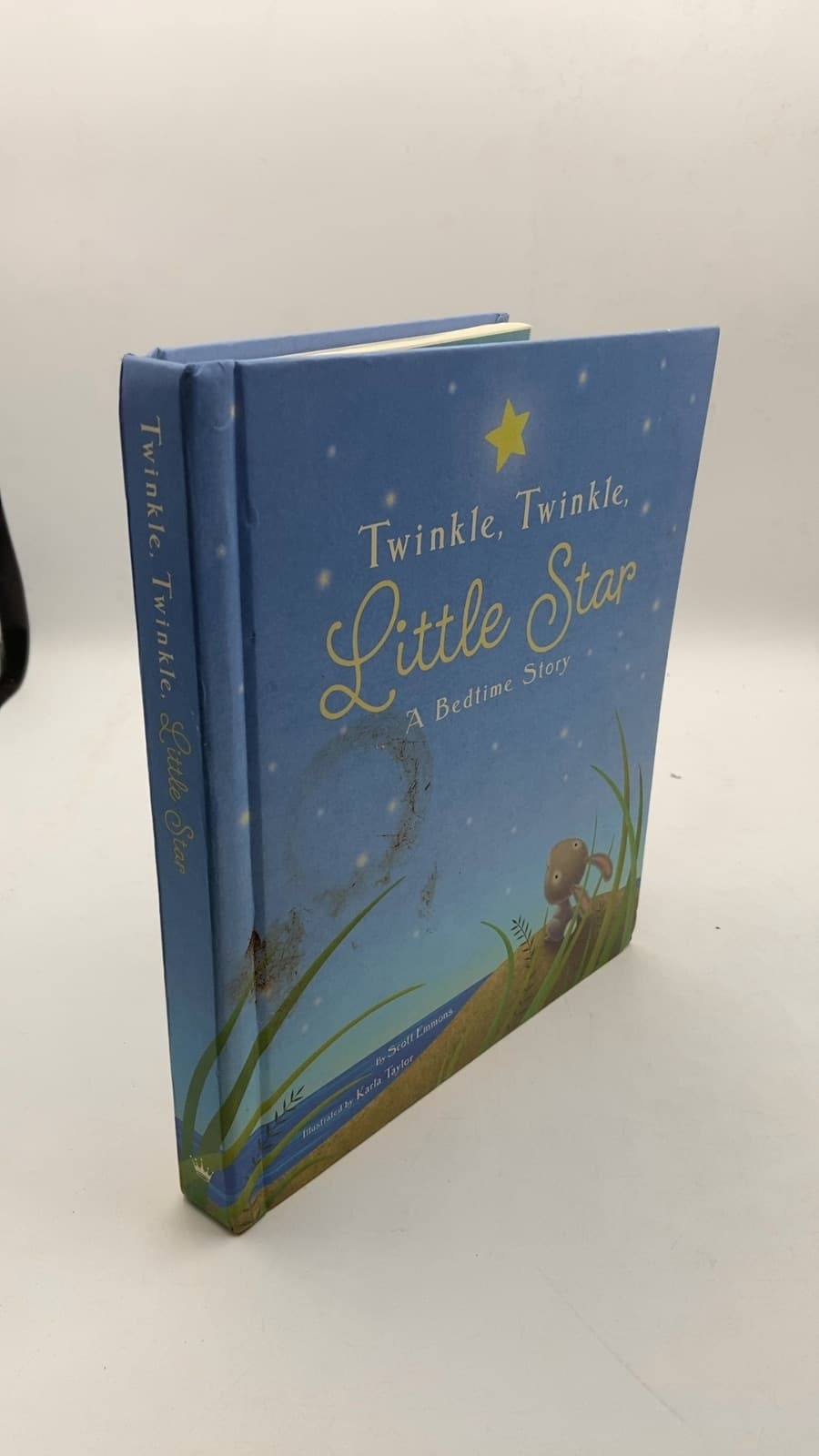 Twinkle, Twinkle, Little Star: A Bedtime Story by Scott Emmons - front cover