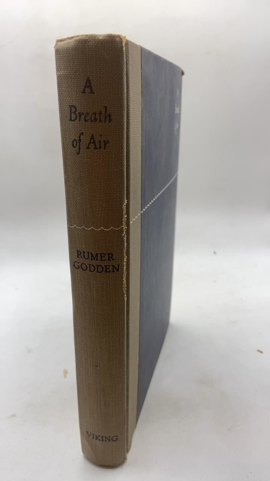 A Breath of Air by Rumer Godden - front cover