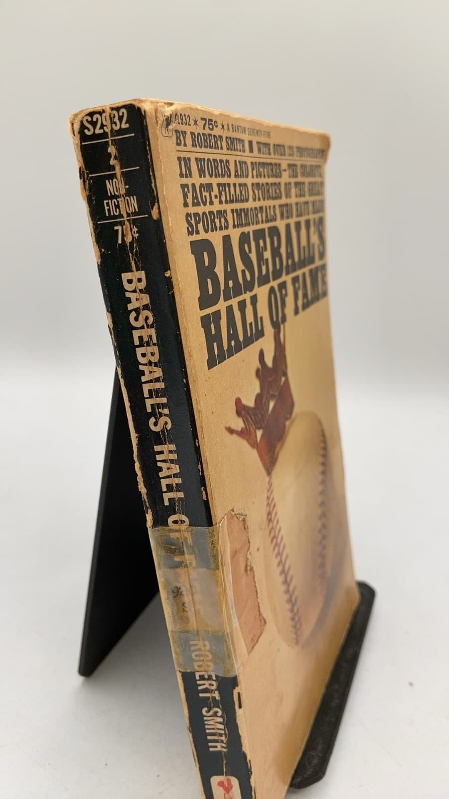 Baseball's Hall OF Fame by Robert Smith - front cover