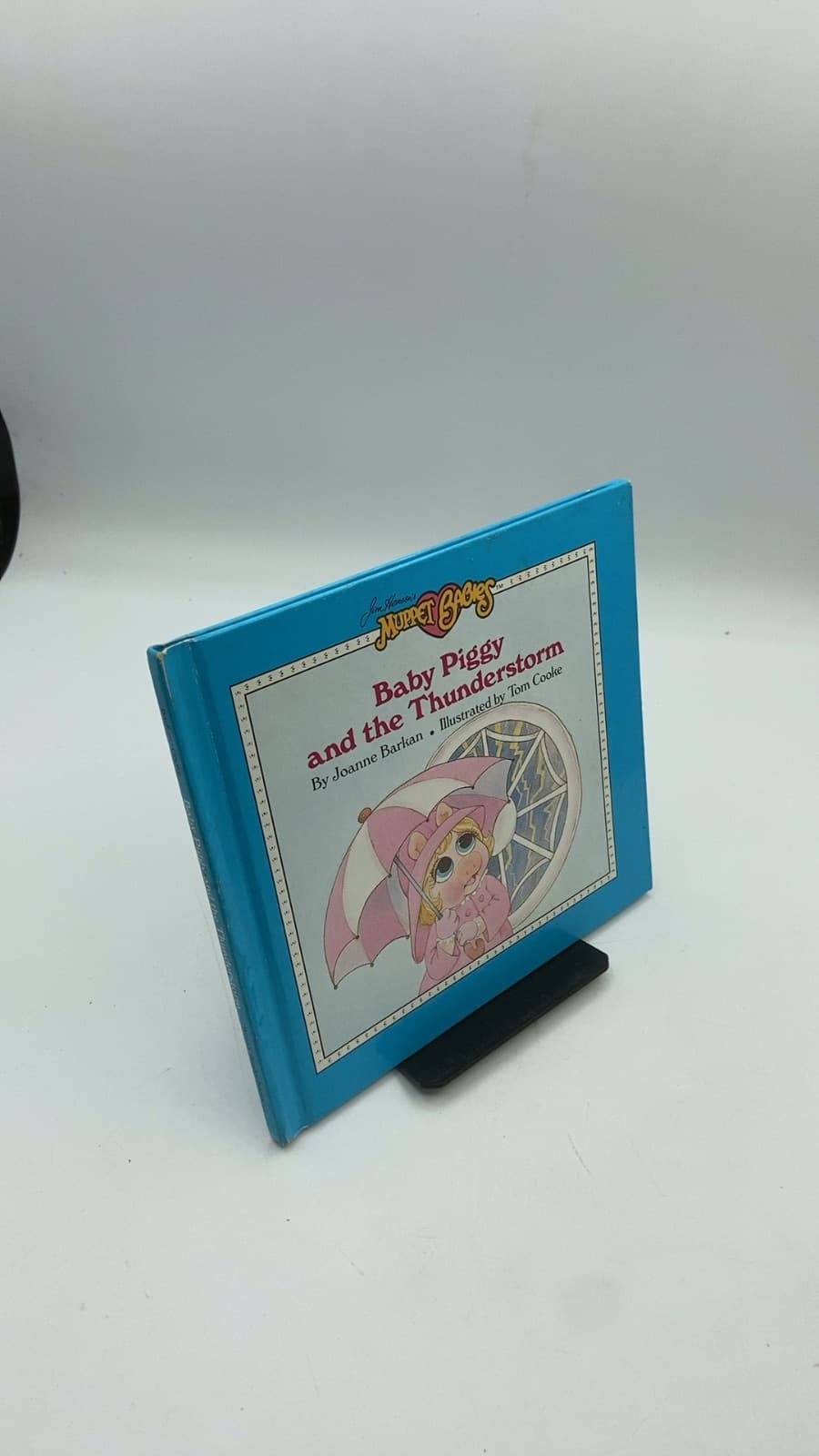Baby Piggy and the Thunderstorm by Joanne Barkan - front cover