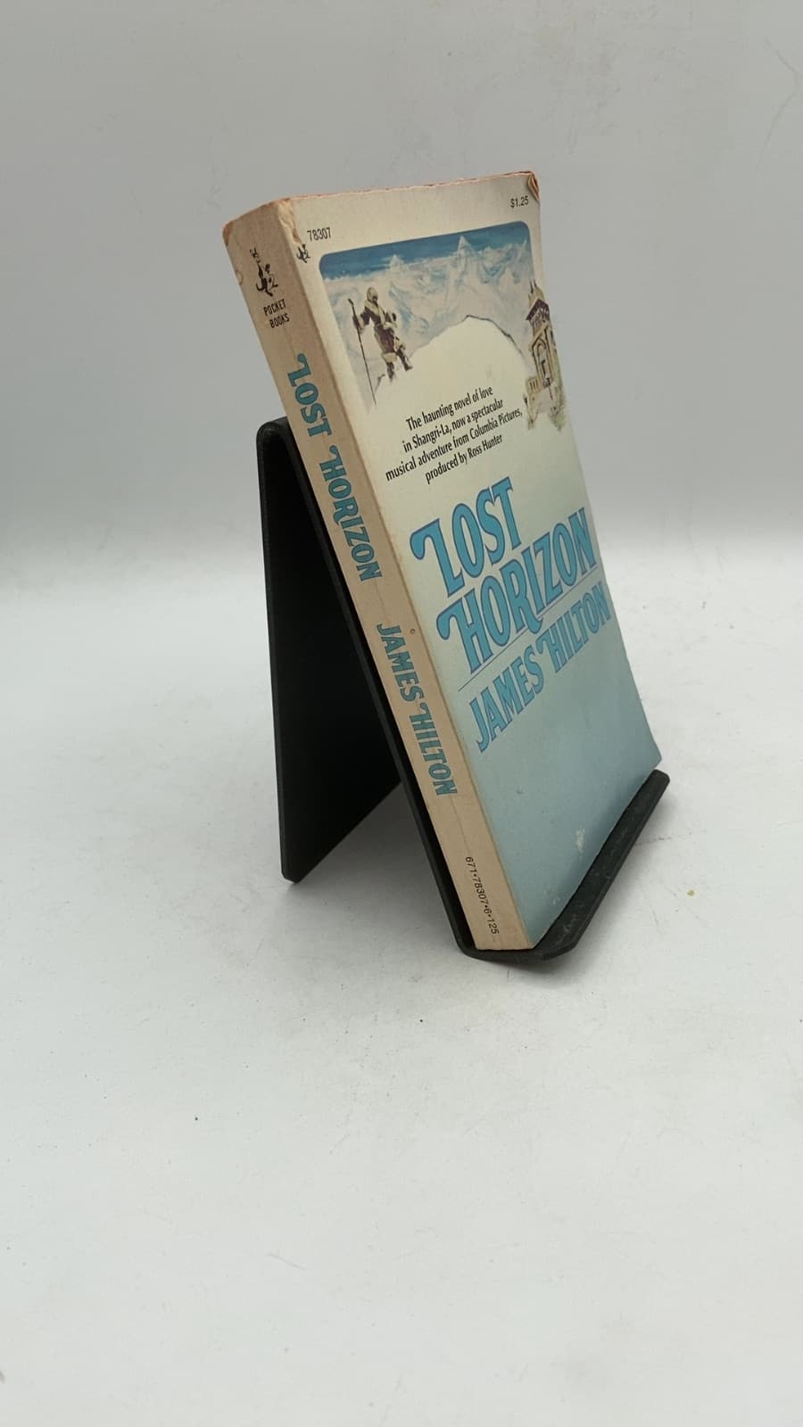 Lost Horizon by James Hilton - front cover