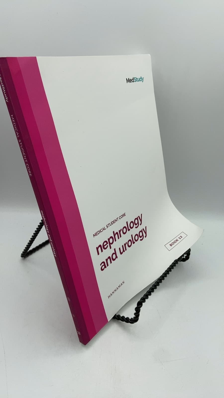 nephrology and urology by Section Authors: Manish Suneja, MD; Ellen Scholnicoff, MD - front cover
