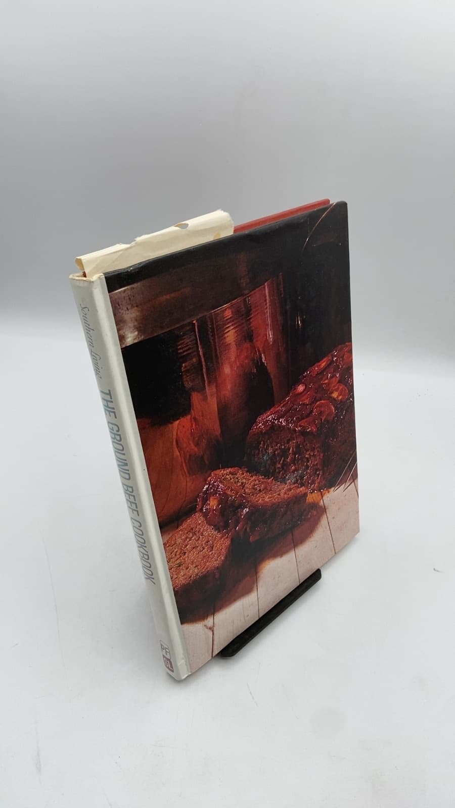 The Ground Beef Cookbook - front cover