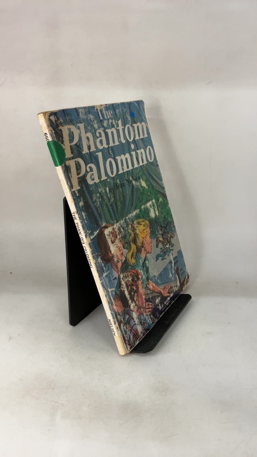 The Phantom Palomino by Jean Nielsen - front cover