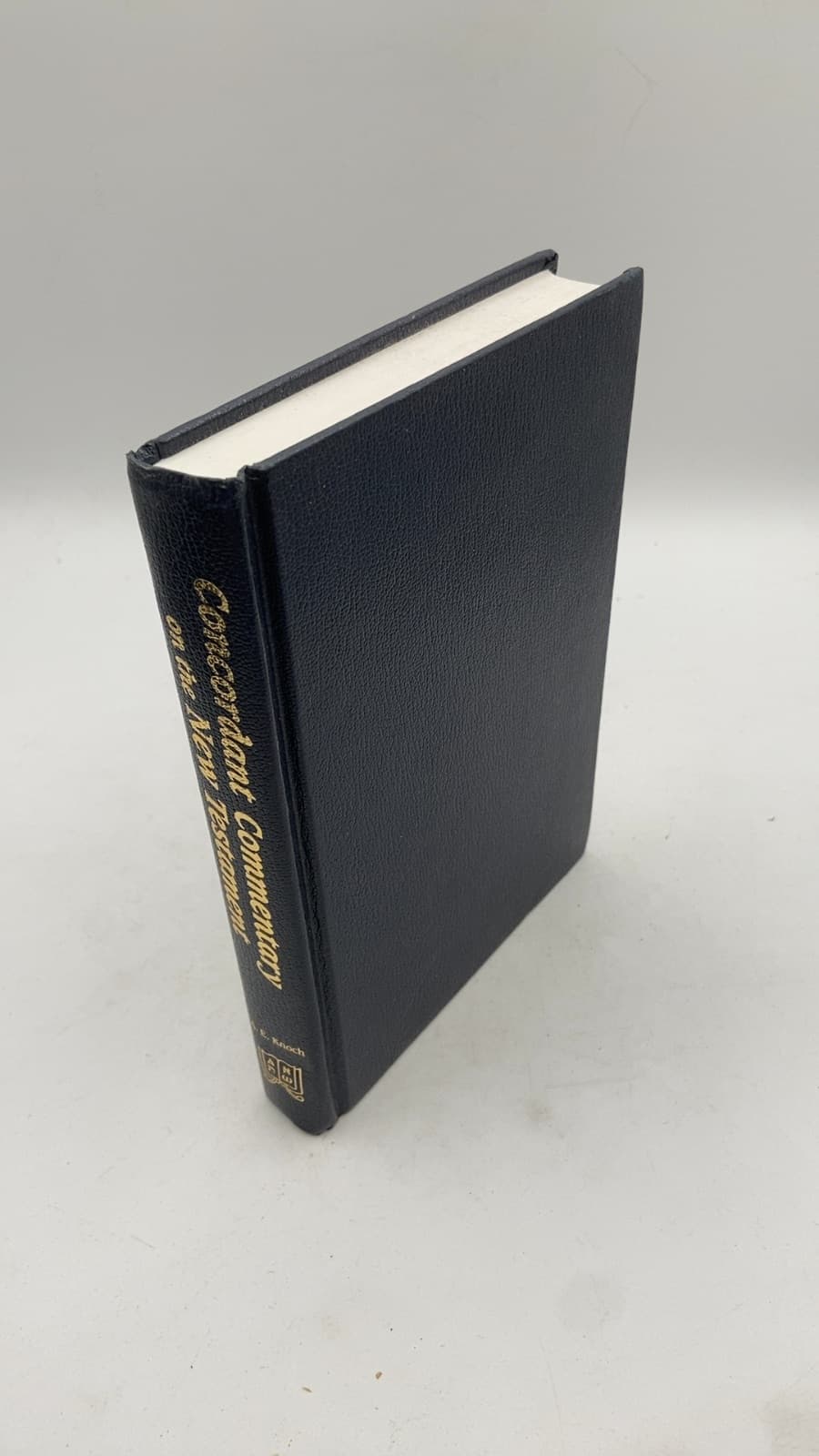 Concordant Commentary on the New Testament by A. E. Knoch - front cover
