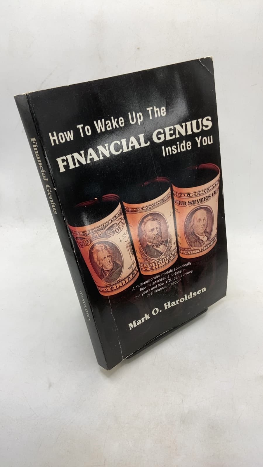 How to Wake Up the Financial Genius Inside You by Mark Oliver Haroldsen - front cover