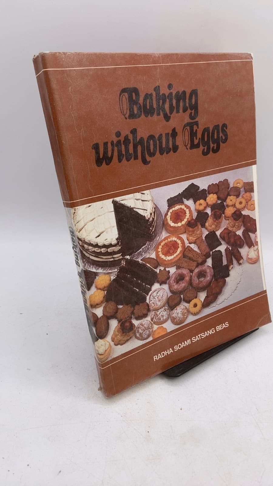 Baking without Eggs - front cover