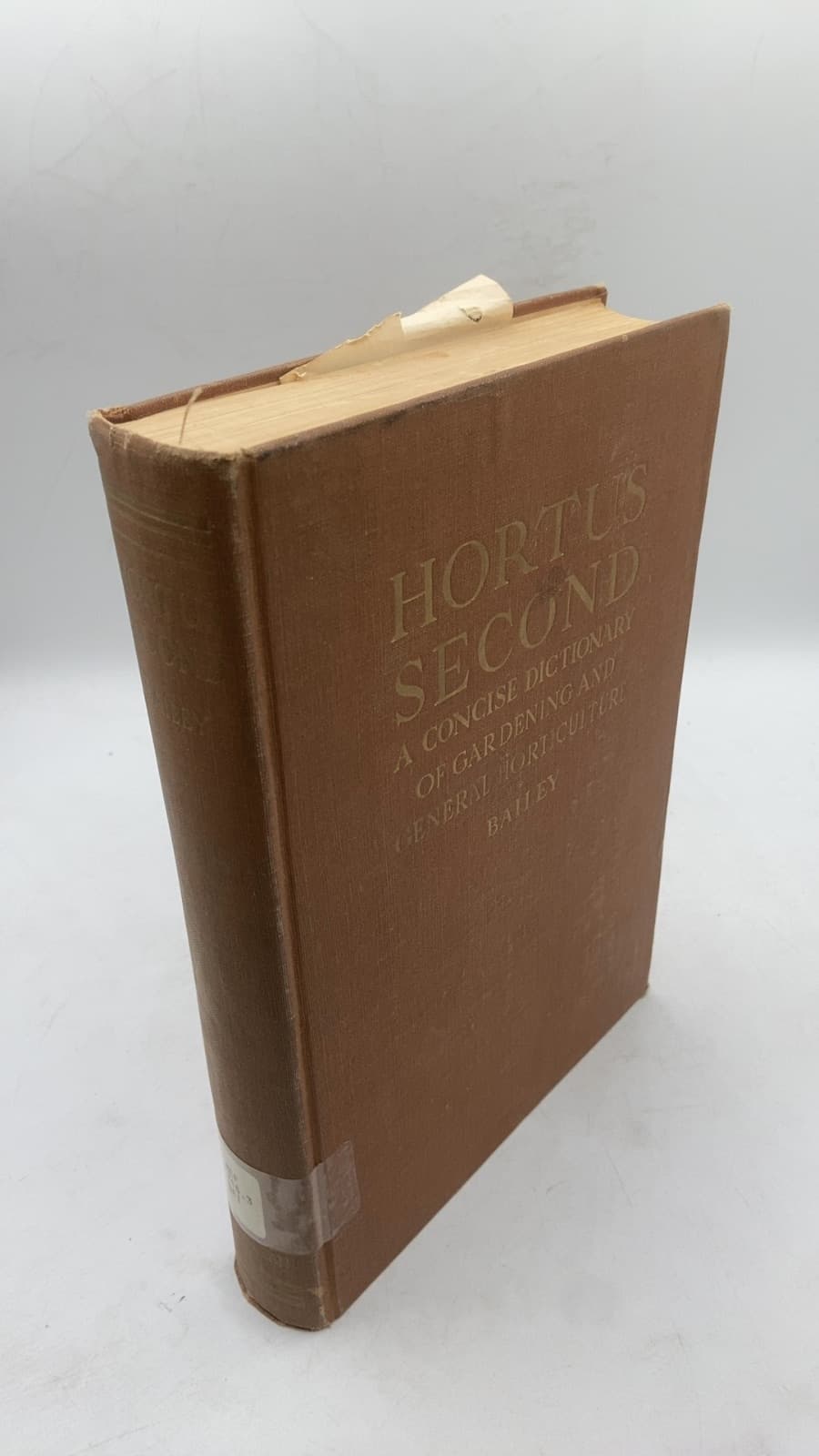 Hortus Second by L. H. Bailey and Ethel ZOE Bailey - front cover