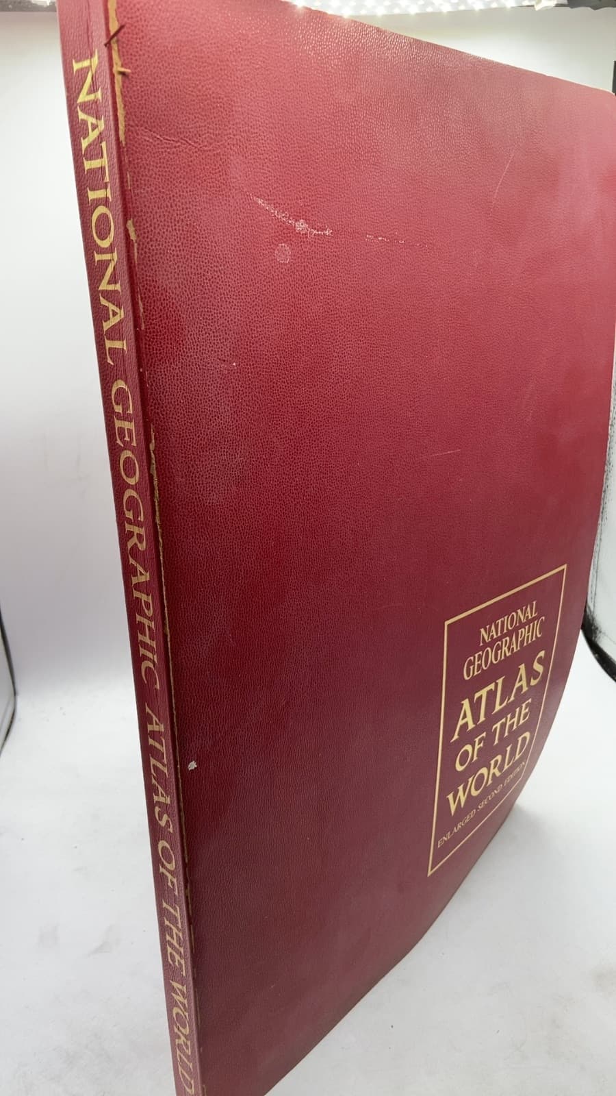 National Geographic Atlas of the World (Enlarged Second Edition) by Melville Bell Grosvenor (Editor-in-chief), Wellman Chamberlin (Chief cartographer) - front cover