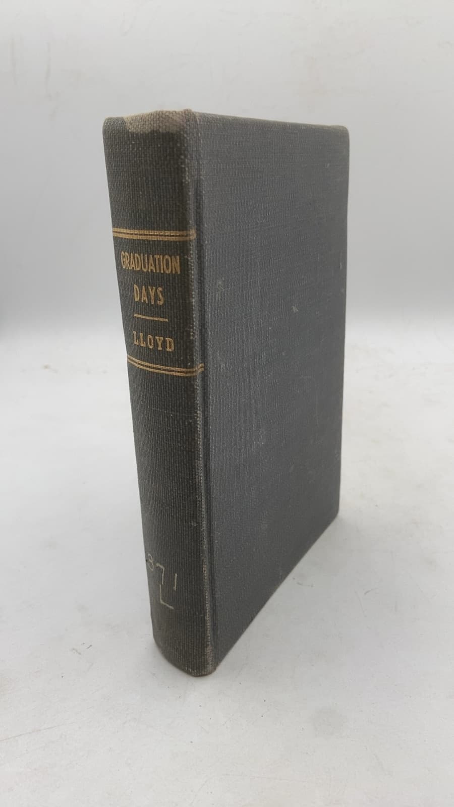 Graduation Days by Ann Gladys Lloyd - front cover