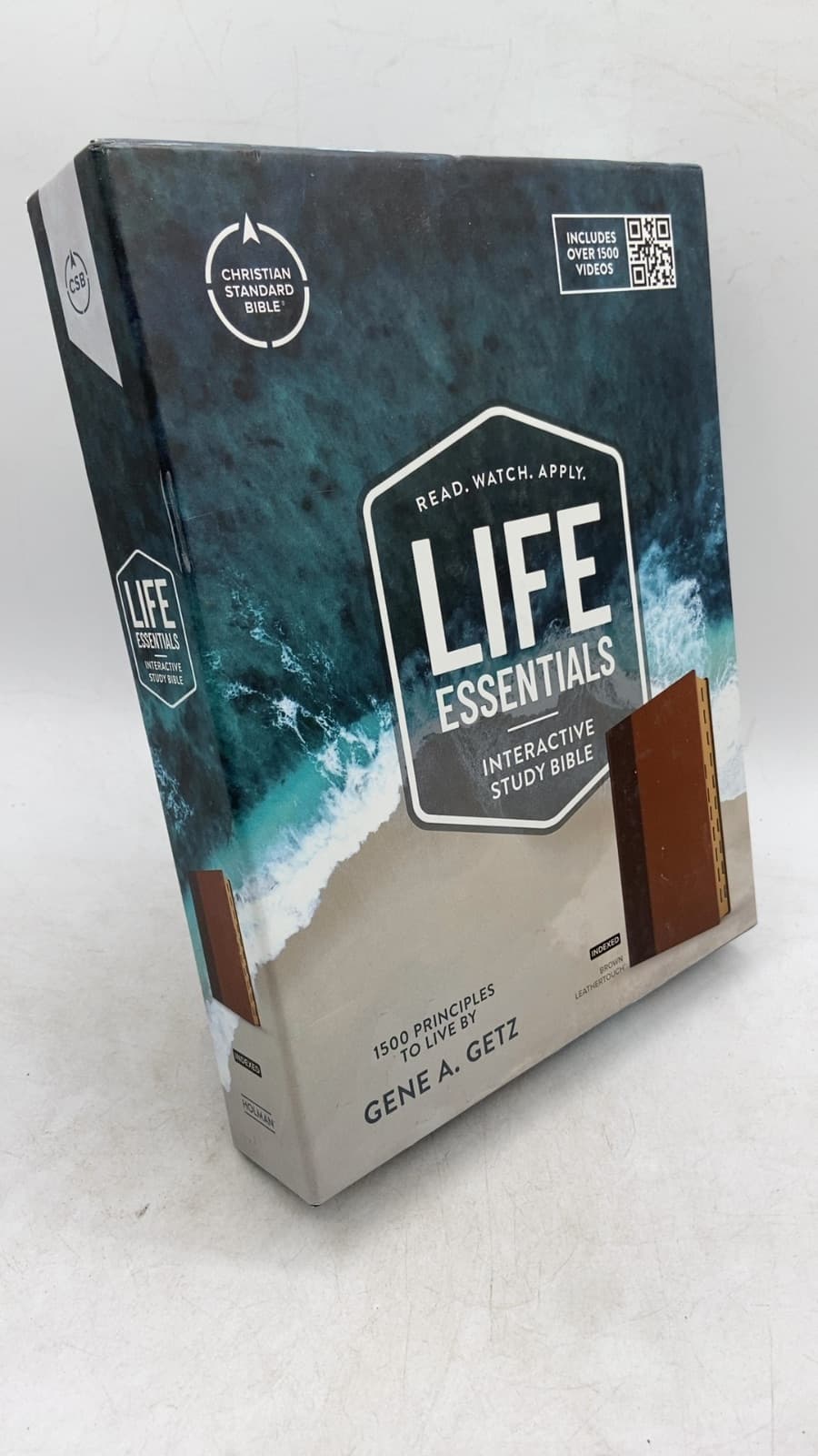 Life Essentials Interactive Study Bible by Gene A. Getz - front cover