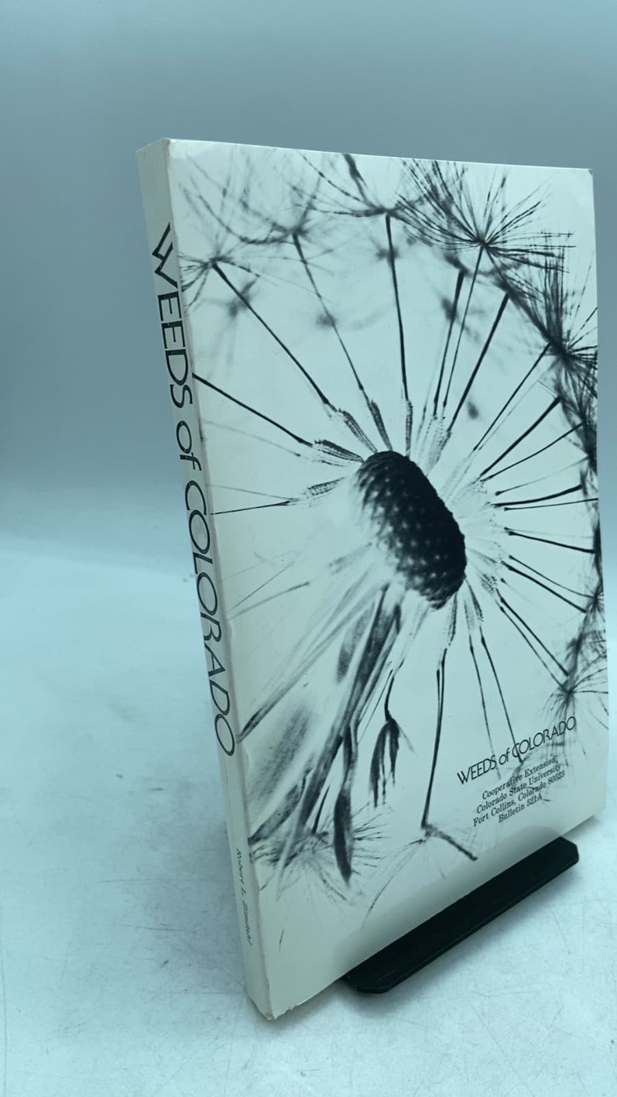 Weeds of Colorado by Robert L. Zimdahl - front cover