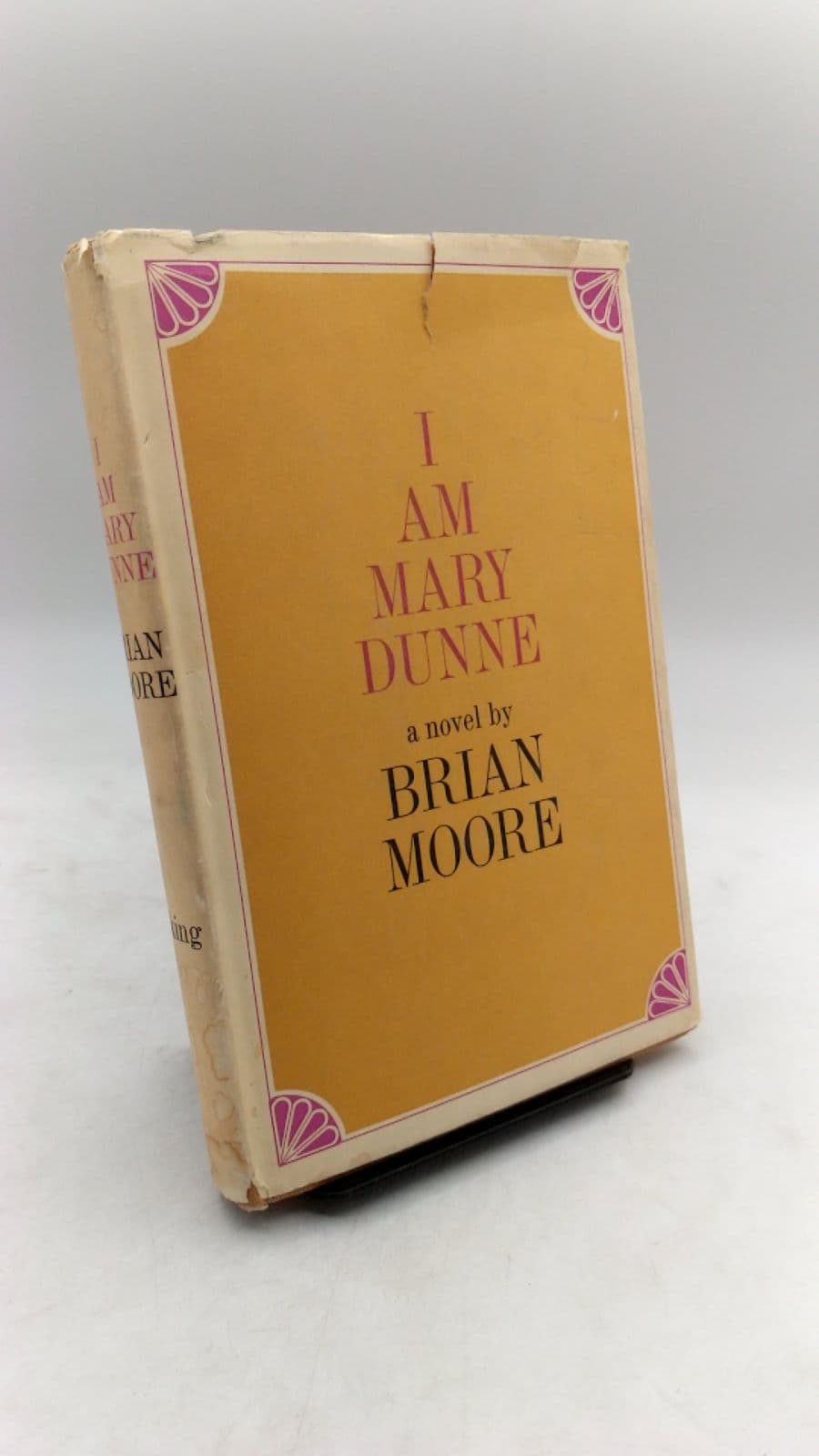 I Am Mary Dunne by Brian Moore - front cover