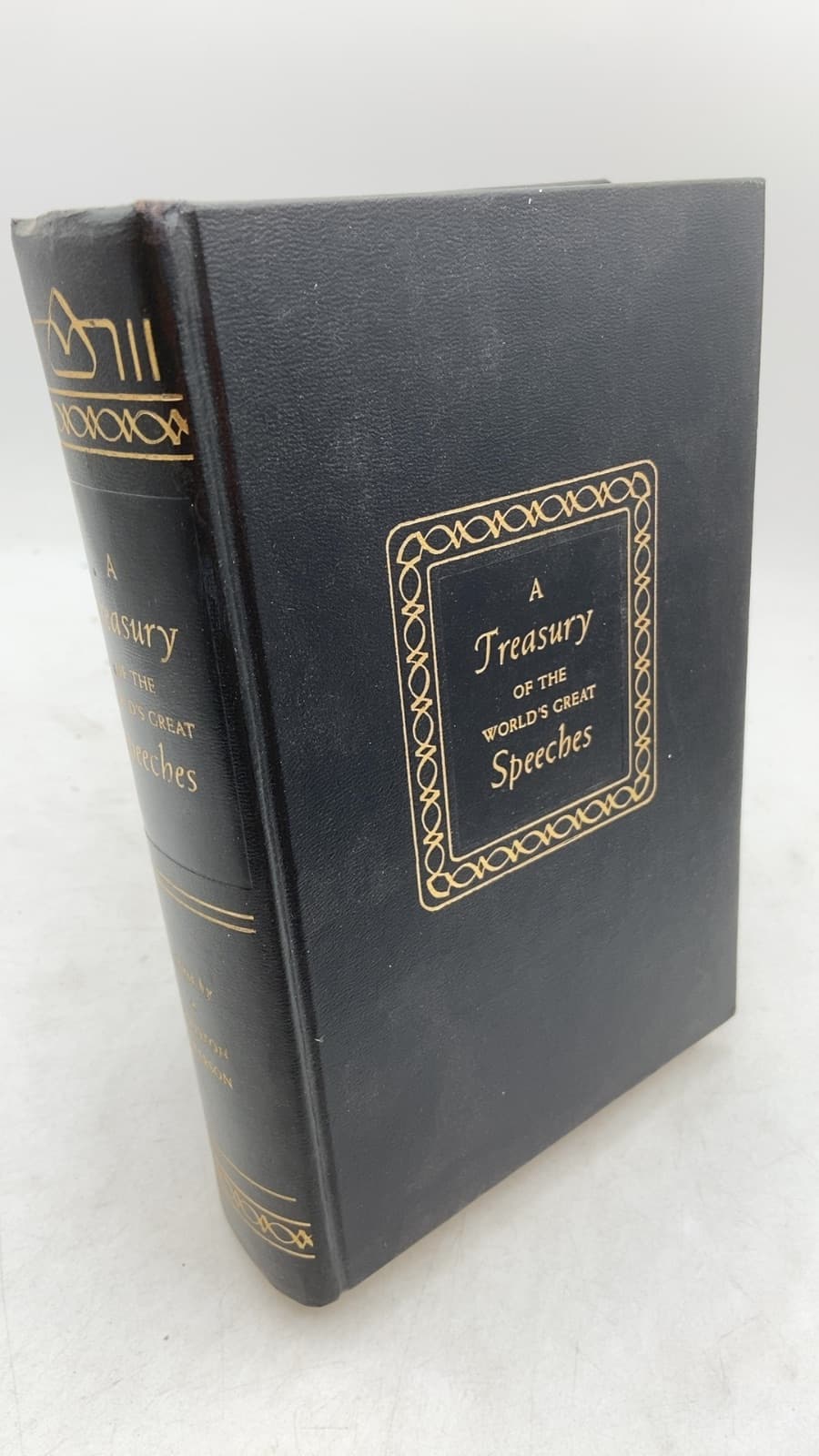 A Treasury of the World's Great Speeches by Houston Peterson - front cover