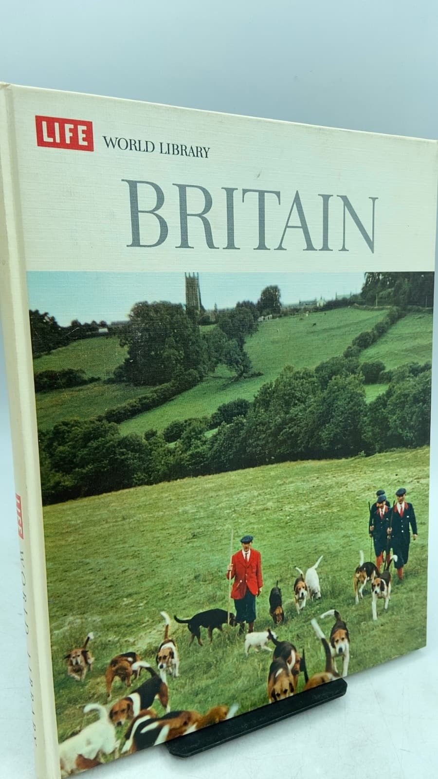 Britain by John Osborne and The Editors of LIFE - front cover