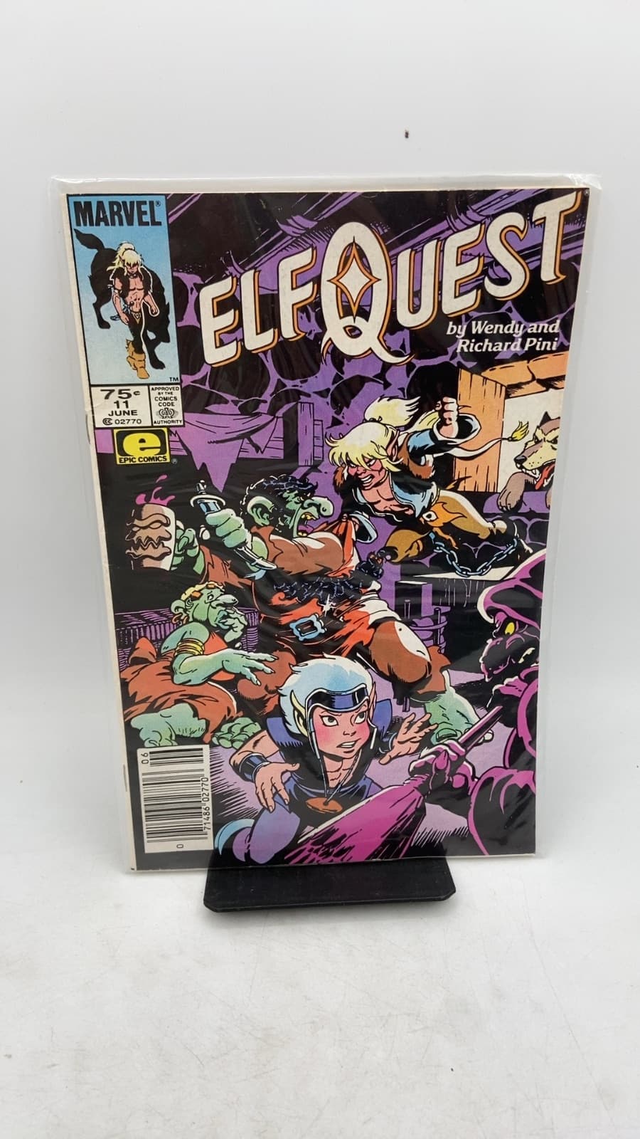 Elfquest #11 by Wendy and Richard Pini - front cover