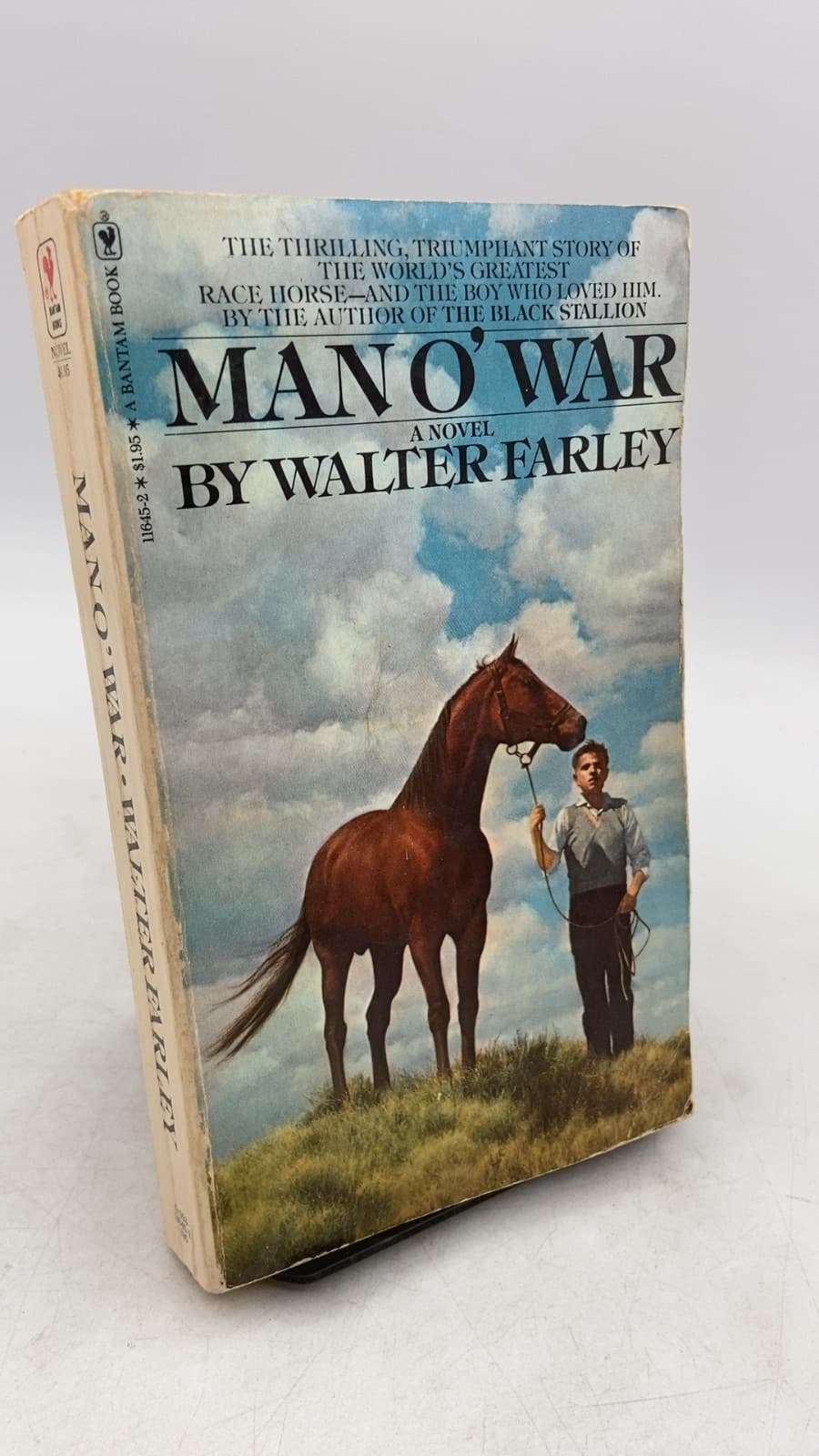 MAN O' WAR by Walter Farley - front cover