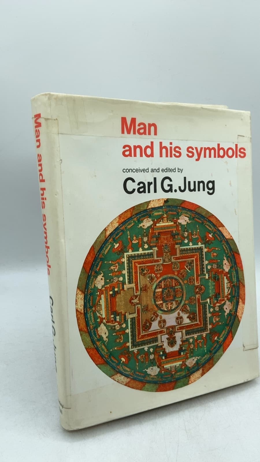 Man and his Symbols by Carl G. Jung - front cover