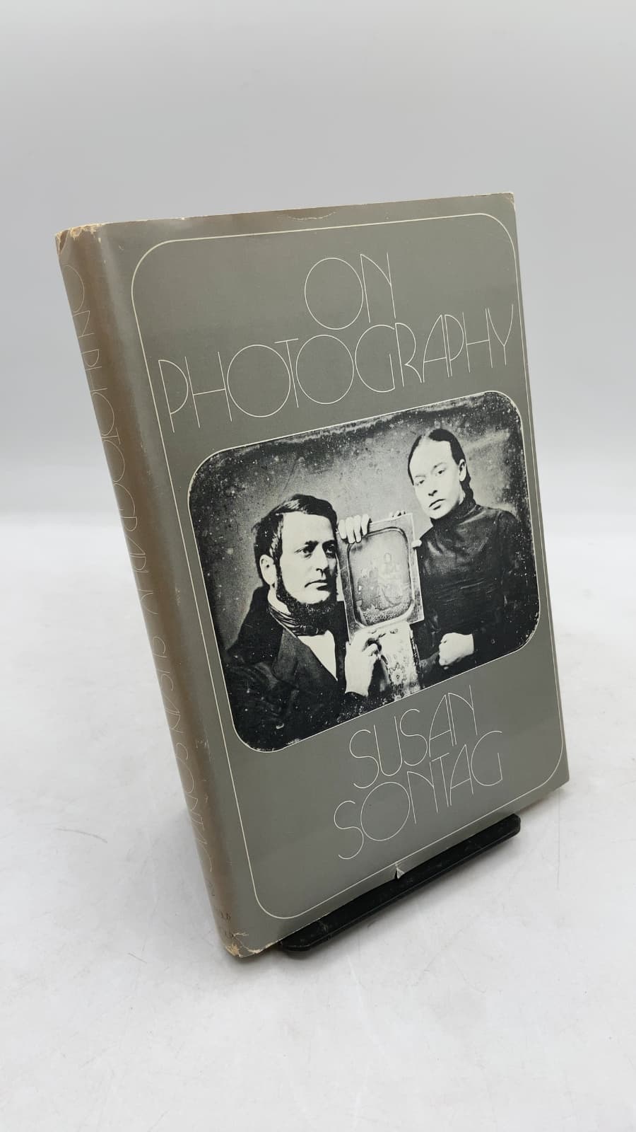 ON Photography by Susan Sontag - front cover